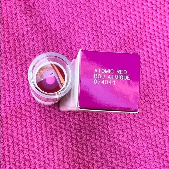 🩷Mary Kay🩷 At Play Triple Layer Tinted Balm - Picture 3 of 5